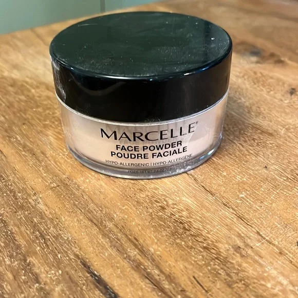 Makeup Trio - Picture 2 of 11